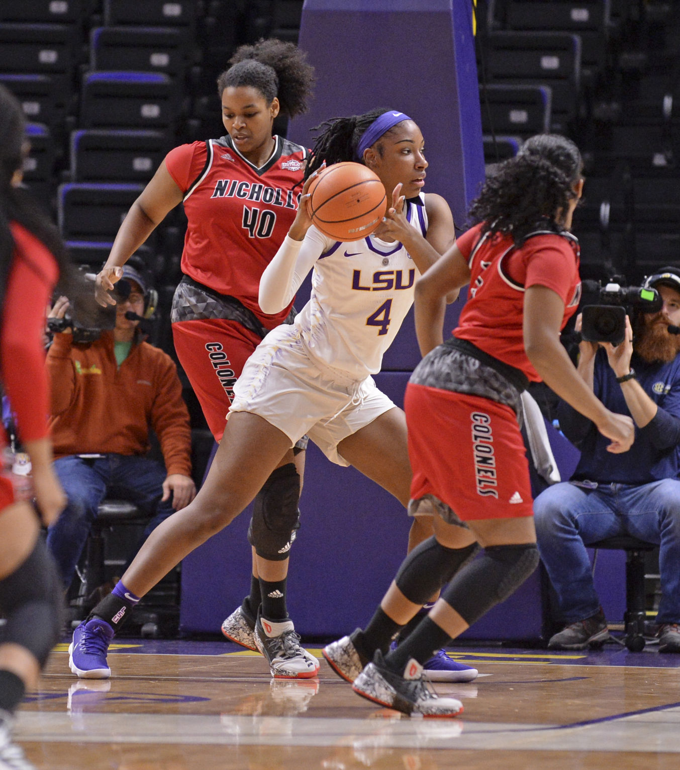 lsuwhoops.112217 HS 220.JPG